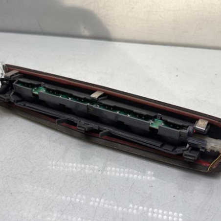 Feu arriere stop central OPEL ASTRA H