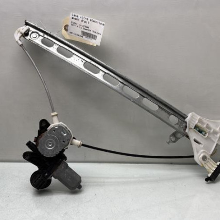 Leve vitre electrique avant droit SUZUKI SWIFT 4 Photo n°1