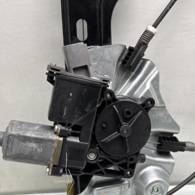 Leve vitre electrique avant gauche OPEL ASTRA J Photo n°6