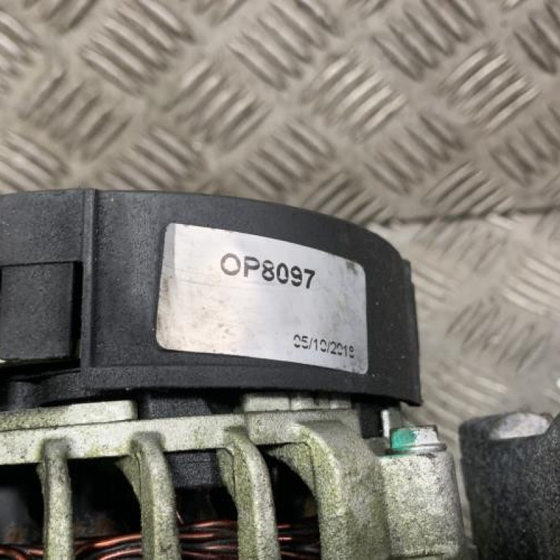 Alternateur OPEL MERIVA B Photo n°2