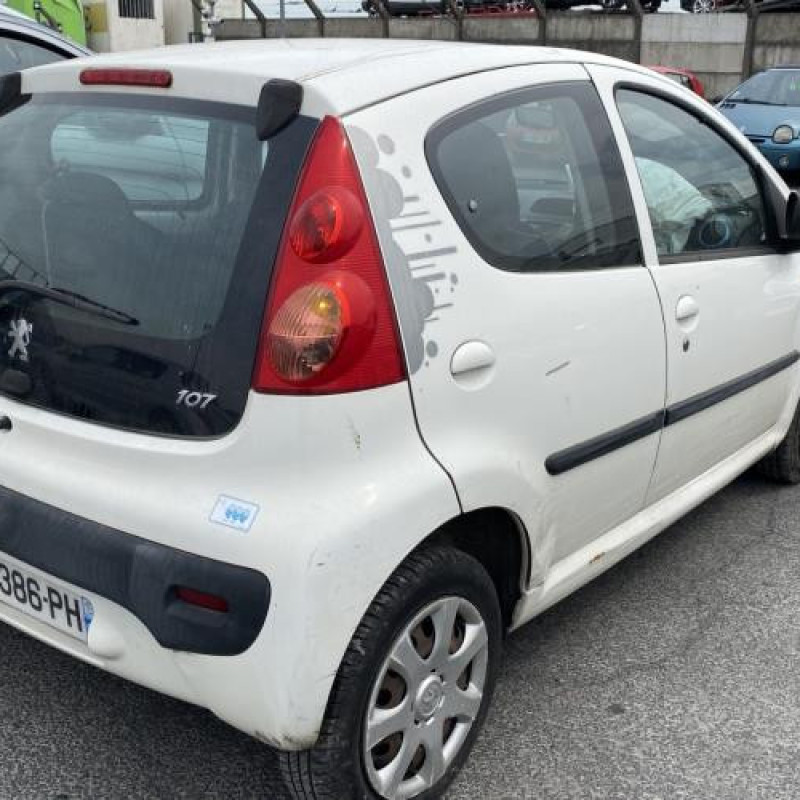 Moteur PEUGEOT 107 Photo n°3