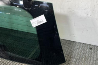 Lunette arriere PEUGEOT 207