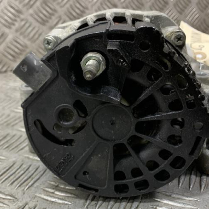 Alternateur OPEL CORSA D Photo n°3