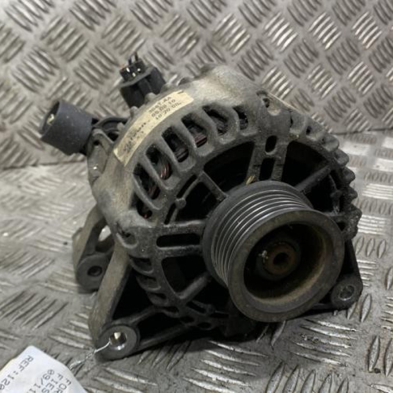 Alternateur FORD FIESTA 5 Photo n°1