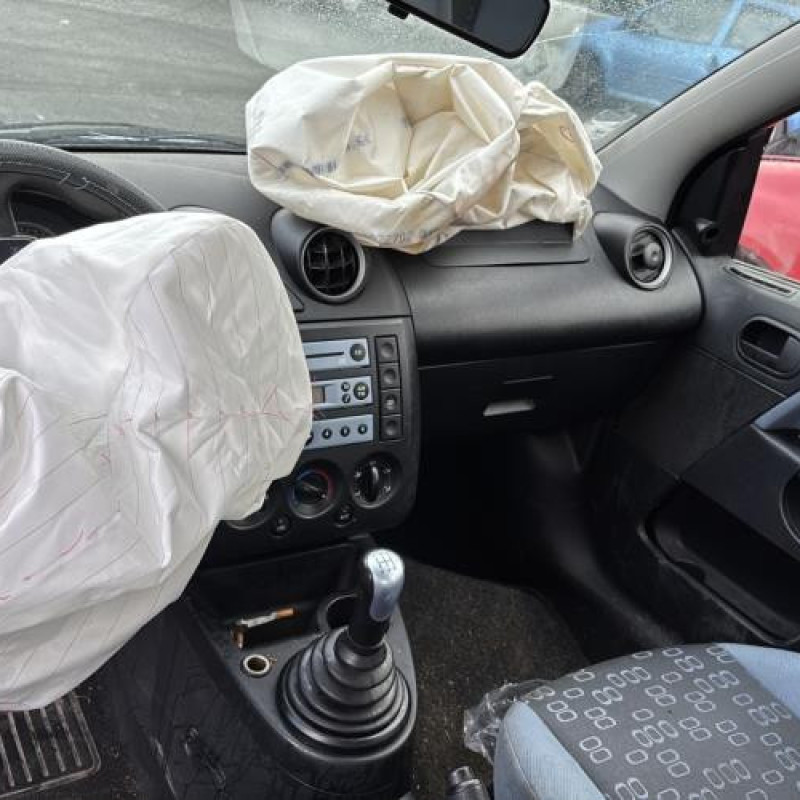 Alternateur FORD FIESTA 5 Photo n°18