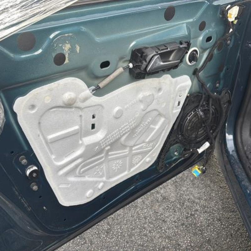 Serrure arriere droit PEUGEOT 5008 2 Photo n°16