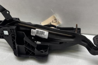 Pedale de frein PEUGEOT 5008 2 Photo n°1