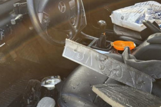 Serrure avant droit MERCEDES CLASSE A 169