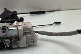 Serrure avant gauche MERCEDES CLASSE A 169 Photo n°1