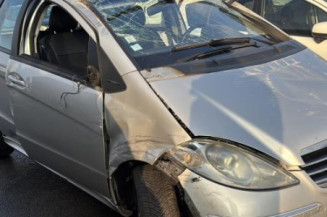 Serrure avant gauche MERCEDES CLASSE A 169