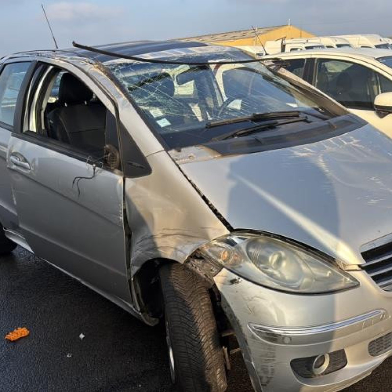 Serrure avant gauche MERCEDES CLASSE A 169 Photo n°6