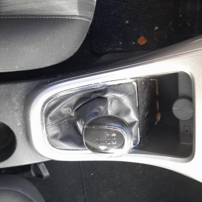 Vitre avant droit OPEL ASTRA J Photo n°10