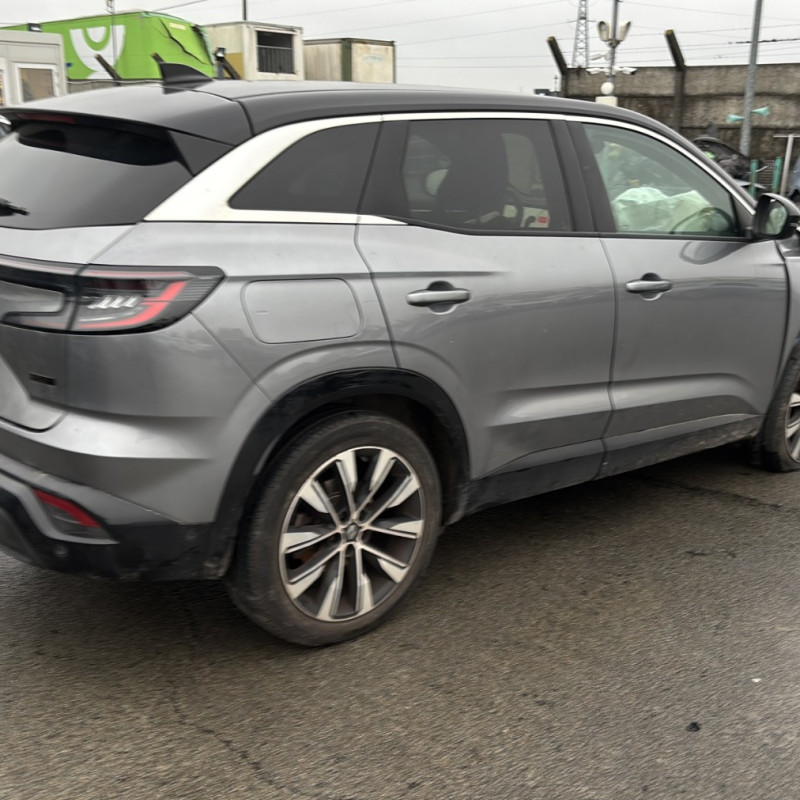 RENAULT AUSTRAL E-TECH 200 1.2i - 16V TURBO HYBRID Photo n°4