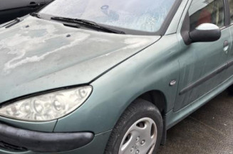 Reservoir essence PEUGEOT 206 Photo n°1