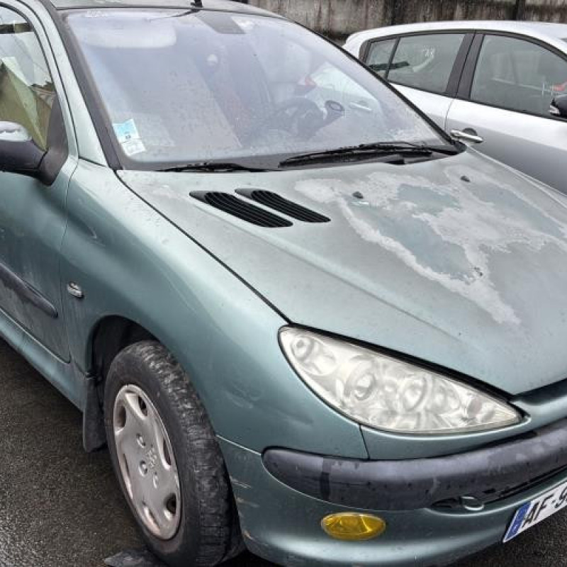 Reservoir essence PEUGEOT 206 Photo n°2