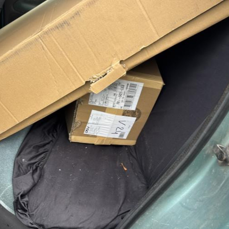 Reservoir essence PEUGEOT 206 Photo n°11