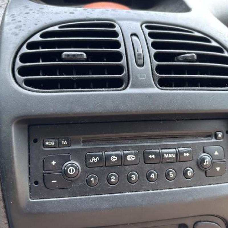 Reservoir essence PEUGEOT 206 Photo n°16