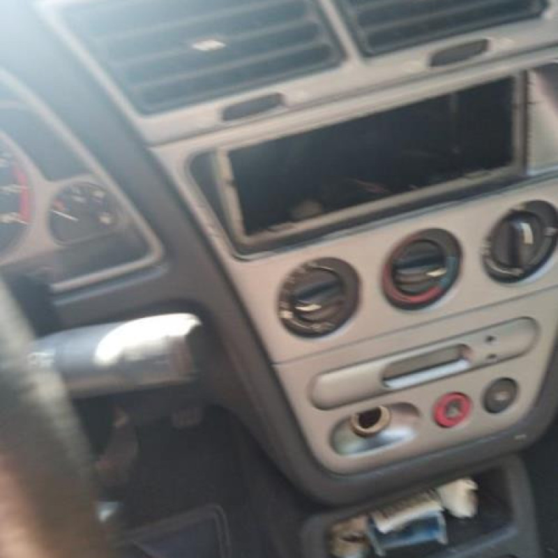 Pare choc avant PEUGEOT 306 Photo n°6