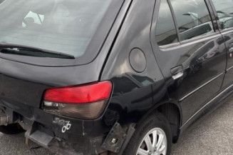 Pare choc avant PEUGEOT 306