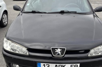 Pare choc avant PEUGEOT 306