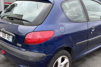 Reservoir essence PEUGEOT 206