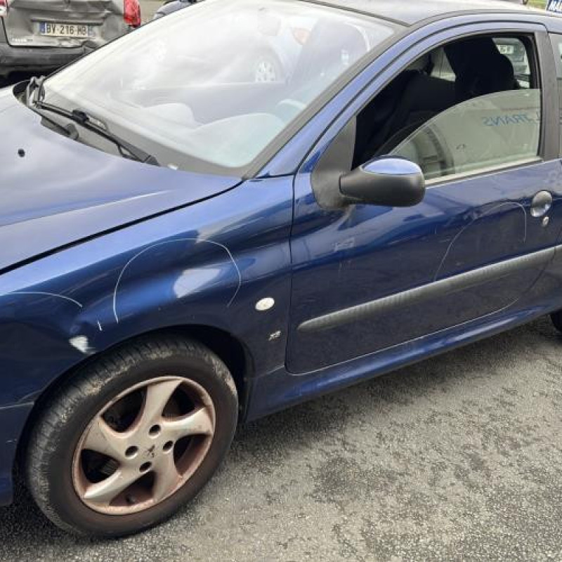 Reservoir essence PEUGEOT 206 Photo n°10