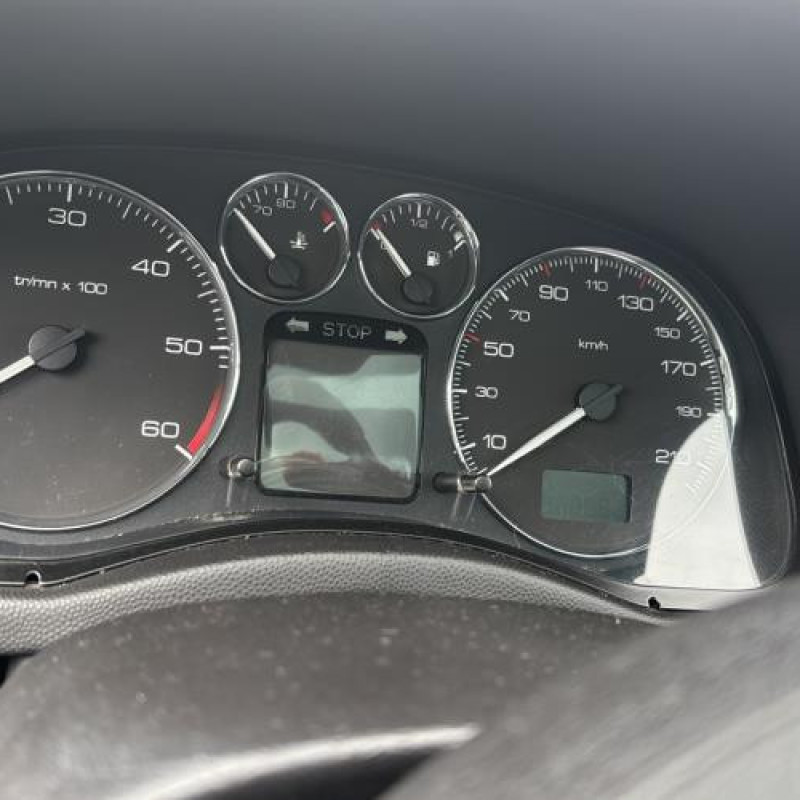 Custode arriere droit PEUGEOT 307 Photo n°17