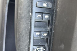 Custode arriere droit PEUGEOT 307