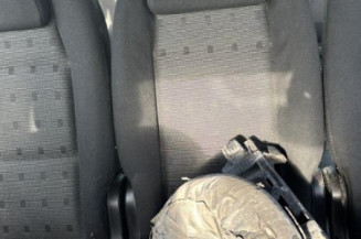 Custode arriere gauche PEUGEOT 307