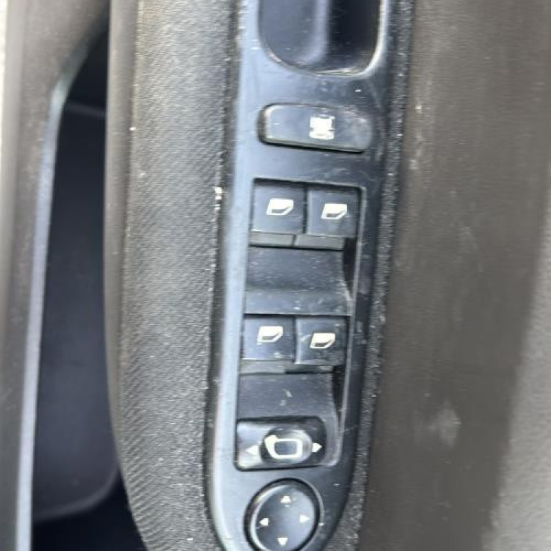 Custode arriere gauche PEUGEOT 307 Photo n°17