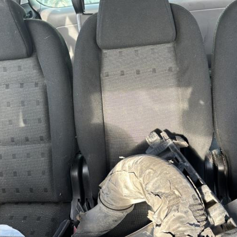 Reservoir essence PEUGEOT 307 Photo n°6