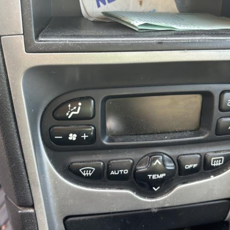 Reservoir essence PEUGEOT 307 Photo n°8