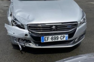 Custode avant droit (porte) PEUGEOT 508 1