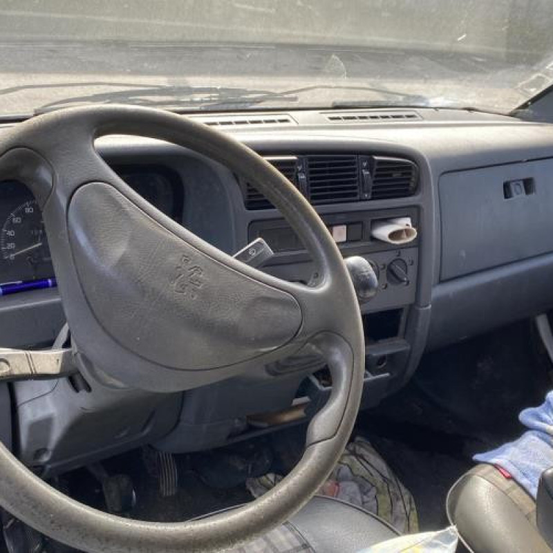 Vase de lave glace PEUGEOT BOXER 1 Photo n°18