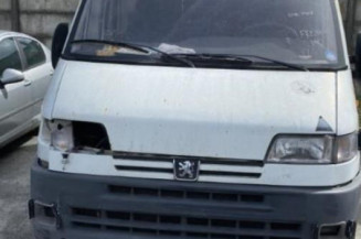 Serrure arriere droit PEUGEOT BOXER 1 Photo n°1