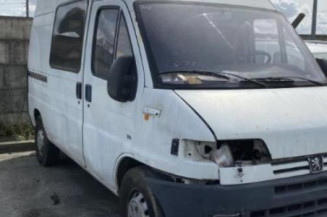 Pivot de moyeu avant gauche PEUGEOT BOXER 1