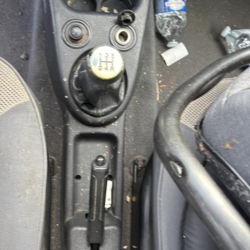 Bouton de coffre CITROEN BERLINGO 1 Photo n°16