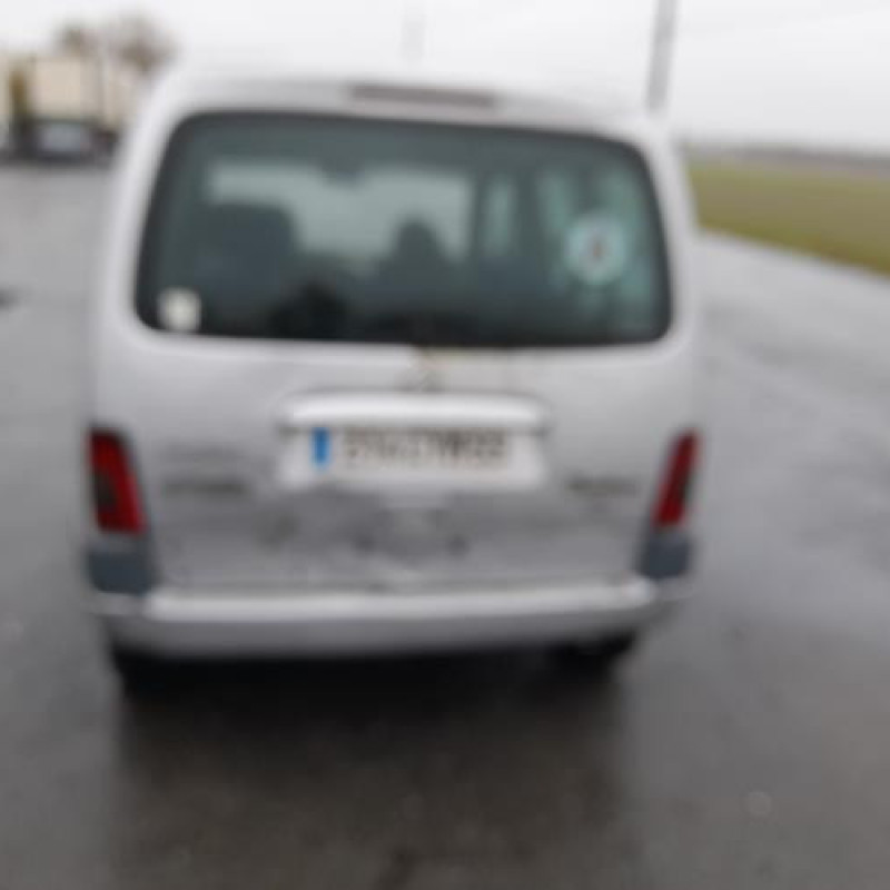 Bouton de coffre CITROEN BERLINGO 1 Photo n°7