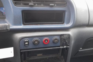 Bouton de coffre CITROEN BERLINGO 1