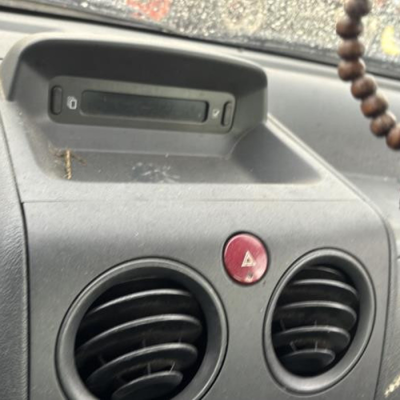 Reservoir essence PEUGEOT PARTNER 1 Photo n°17