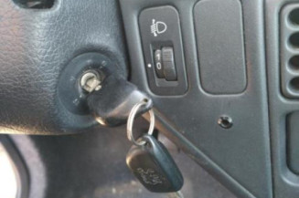 Serrure avant gauche PEUGEOT 106