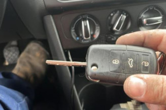 Boitier air bag VOLKSWAGEN POLO 5