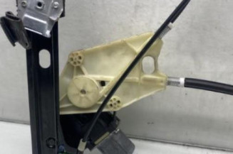 Leve vitre electrique avant droit VOLKSWAGEN POLO 5