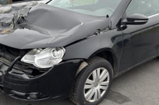 Etrier arriere droit (freinage) VOLKSWAGEN EOS Photo n°1