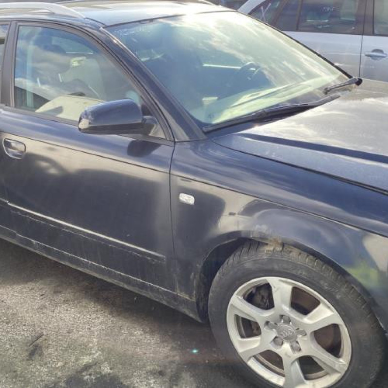 Compresseur clim AUDI A4 2 Photo n°7