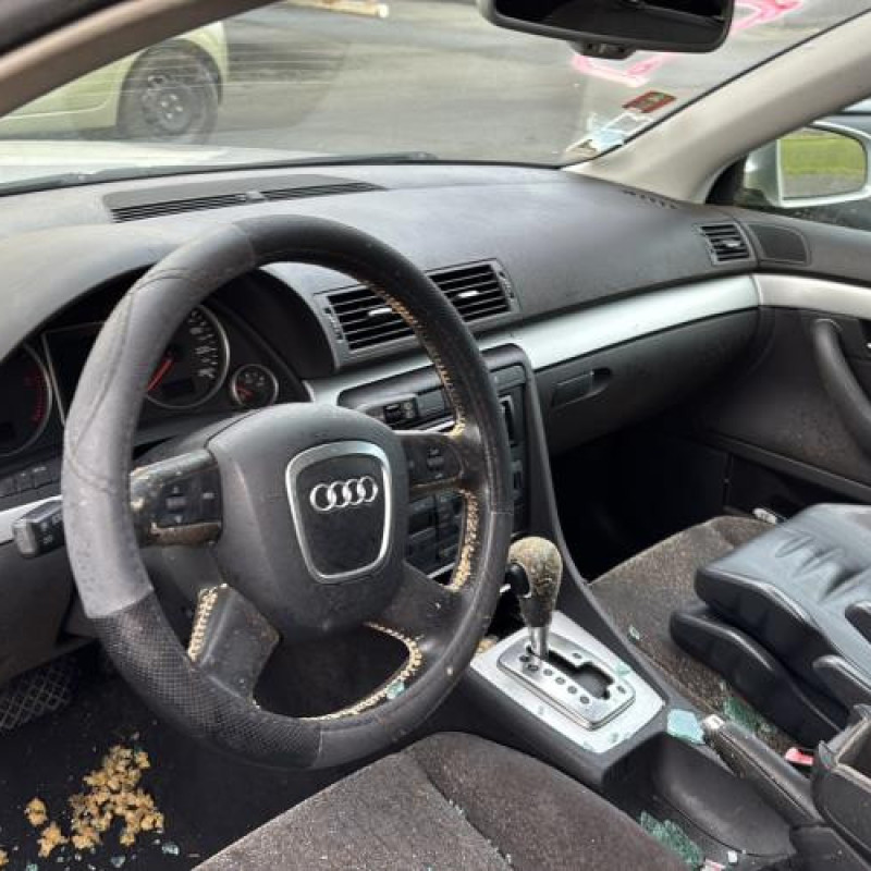 Renfort pare choc avant (traverse) AUDI A4 2 Photo n°13