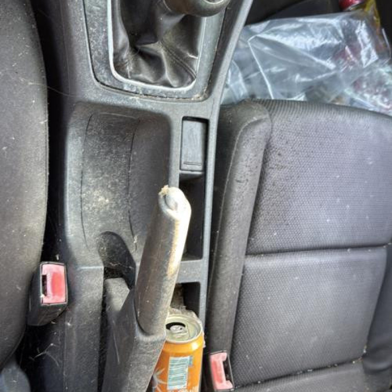 Cremaillere assistee AUDI A4 2 Photo n°8