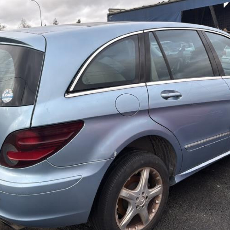 Interrupteur de leve vitre avant gauche MERCEDES CLASSE R 251 Photo n°9