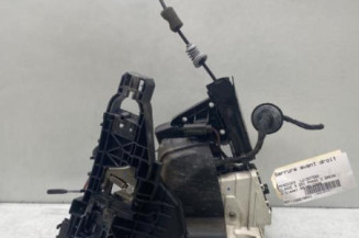 Serrure avant droit MERCEDES CLASSE R 251 Photo n°1