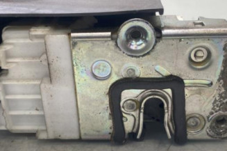 Serrure avant droit MERCEDES CLASSE R 251